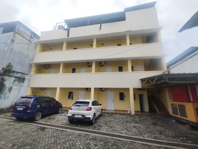 Hotel O near Stadion Pahoman formerly Rama Shinta Guest House