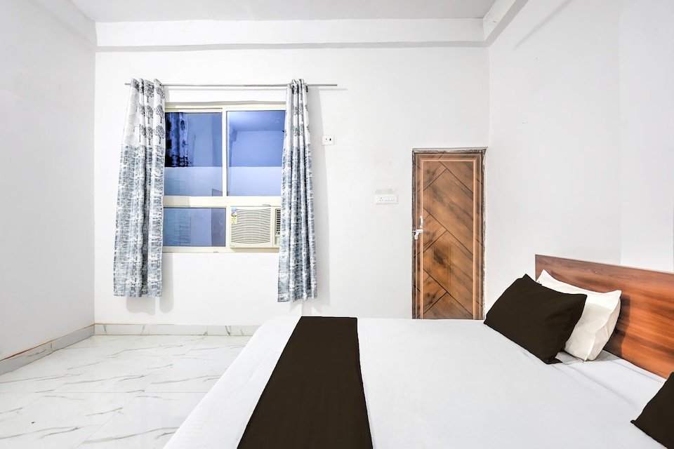 HOTEL O Ananta hotel, Indira Nagar Lucknow, Lucknow