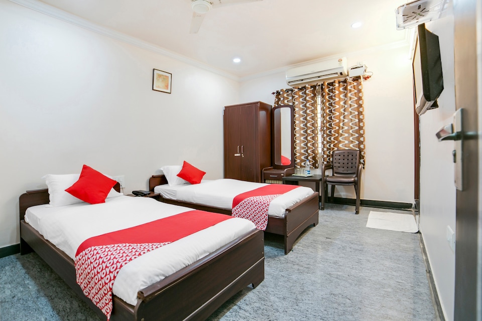OYO 14178 Hotel Sea City, Transit Vizag, Visakhapatnam