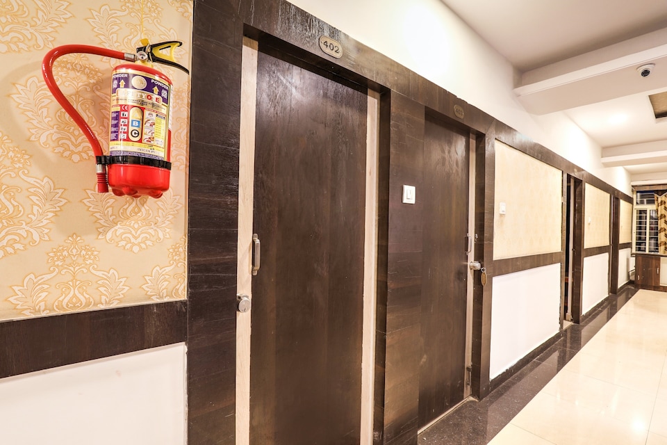 Hotel O Deccan Lodging and Boarding, Ameerpet, Hyderabad