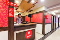 OYO 14194 Hotel Deccan Lodging and Boarding