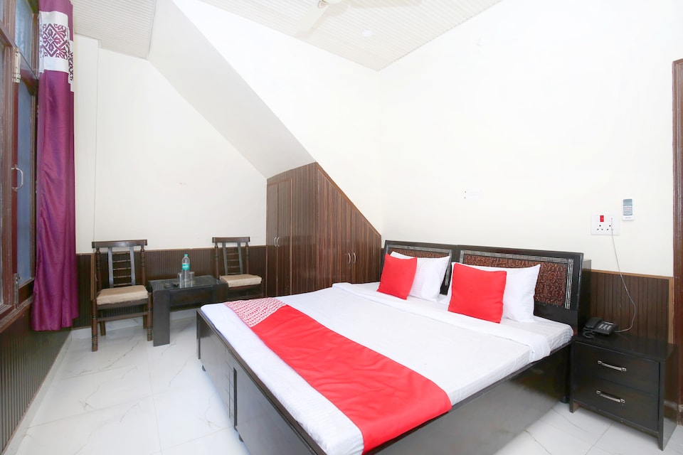 OYO 14199 Home Hill View Kasauli, Kasauli, Kasauli