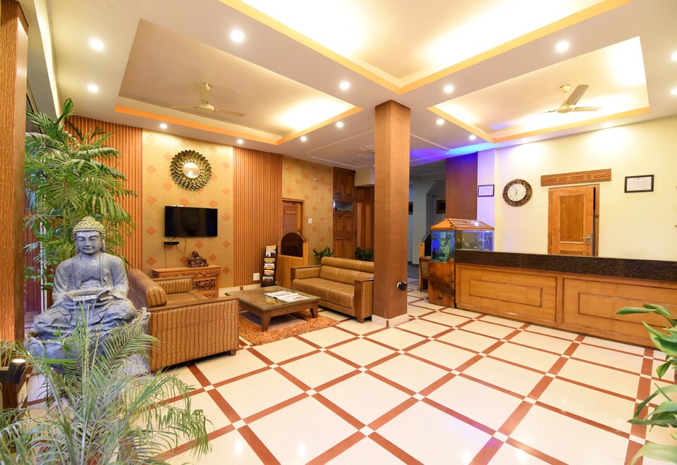 OYO Home 14223 Scenic Stay, Kullu Bhuntar Area, Manali