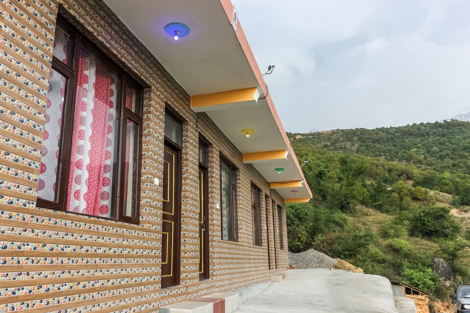 OYO Home 14250 Cozy Studio, Dharamshala, Dharamshala