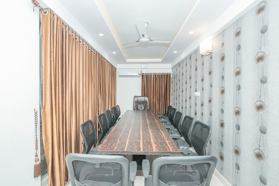 Capital O Elite Inn@Silicon Valley Near Ragigudda Sri Prasanna Anjanayeswamy Temple, HSR Bommanahalli Bangalore, Bangalore