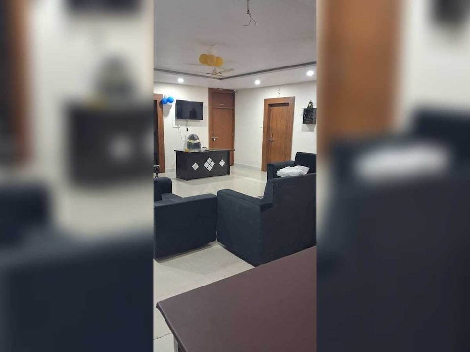 Spot ON Tansen Guest House, Lashkar, Gwalior