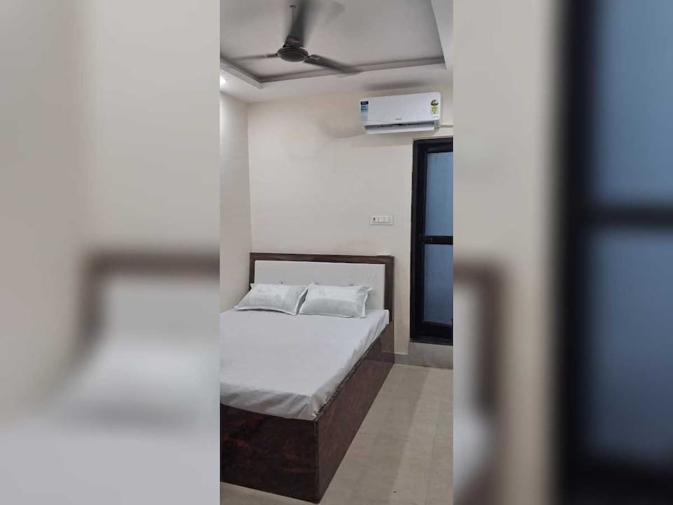 Spot ON Tansen Guest House, Lashkar, Gwalior