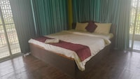 Hotel O  Night Quine Guest House 