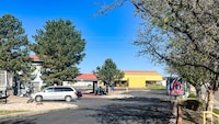 Motel 6 Aurora, CO – Medical Center