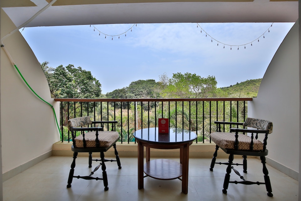 Collection O 14280 Ashvem Beach Inn, Morjim Goa, Goa