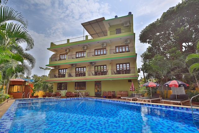 Hotels Oyo Premium Mandrem Arambol Beach  Goa Starting    886 Upto