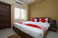 OYO Corporate Classic