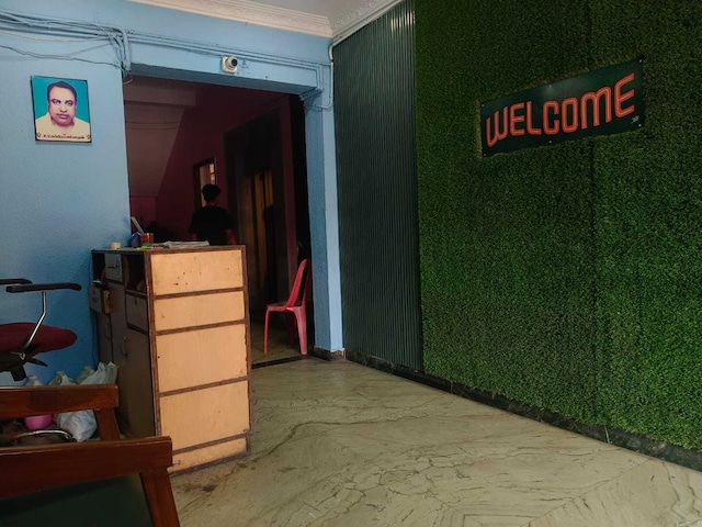 Hotel O Meera