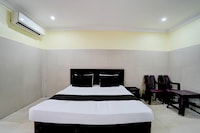 Hotel O Meera