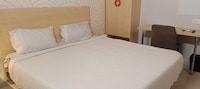 Hotel O Meera