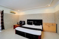 Hotel O Meera