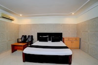 Hotel O Meera