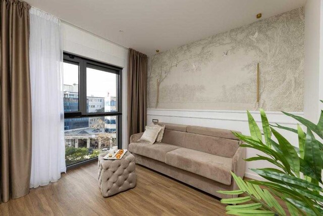 Sunday Residence and SPA Split