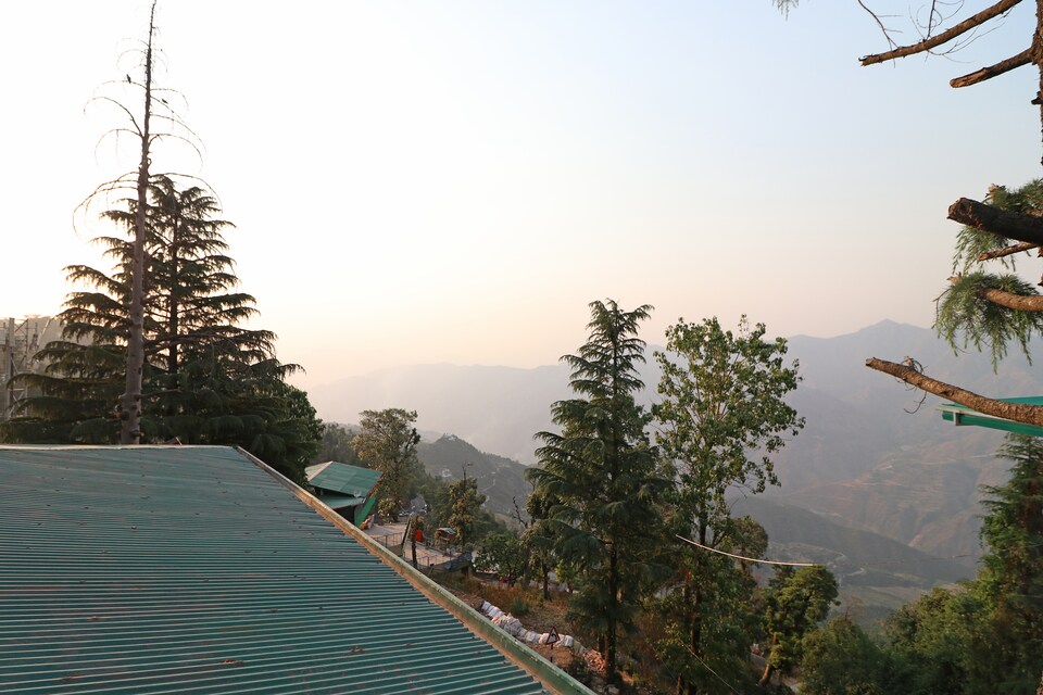 OYO Home 14290 DIVINE 2BHK, Kempty Fall Mussoorie, Mussoorie