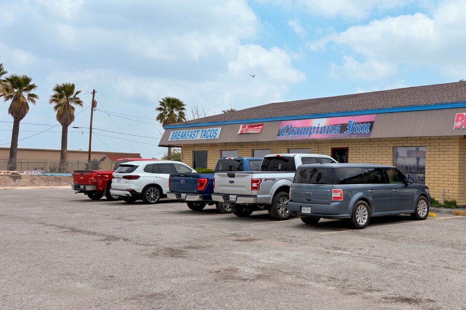 Champions Inn Del Rio TX Near US 90, Del Rio, TX, Del Rio, TX