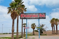 Champions Inn Del Rio TX Near US 90