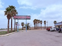 Champions Inn Del Rio TX Near US 90