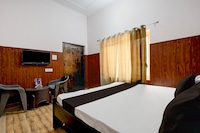 SPOT ON The Patharkot Cafe & Cottage