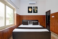 SPOT ON The Patharkot Cafe & Cottage