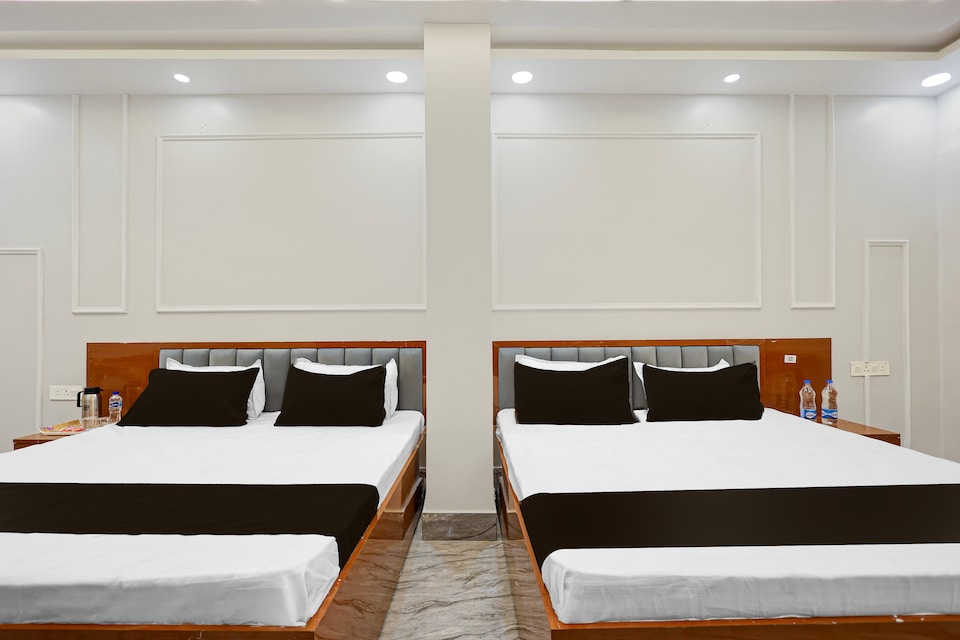 Hotel O Tanishk Vedant, Patna, Patna