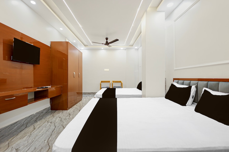 Hotel O Tanishk Vedant, Patna, Patna