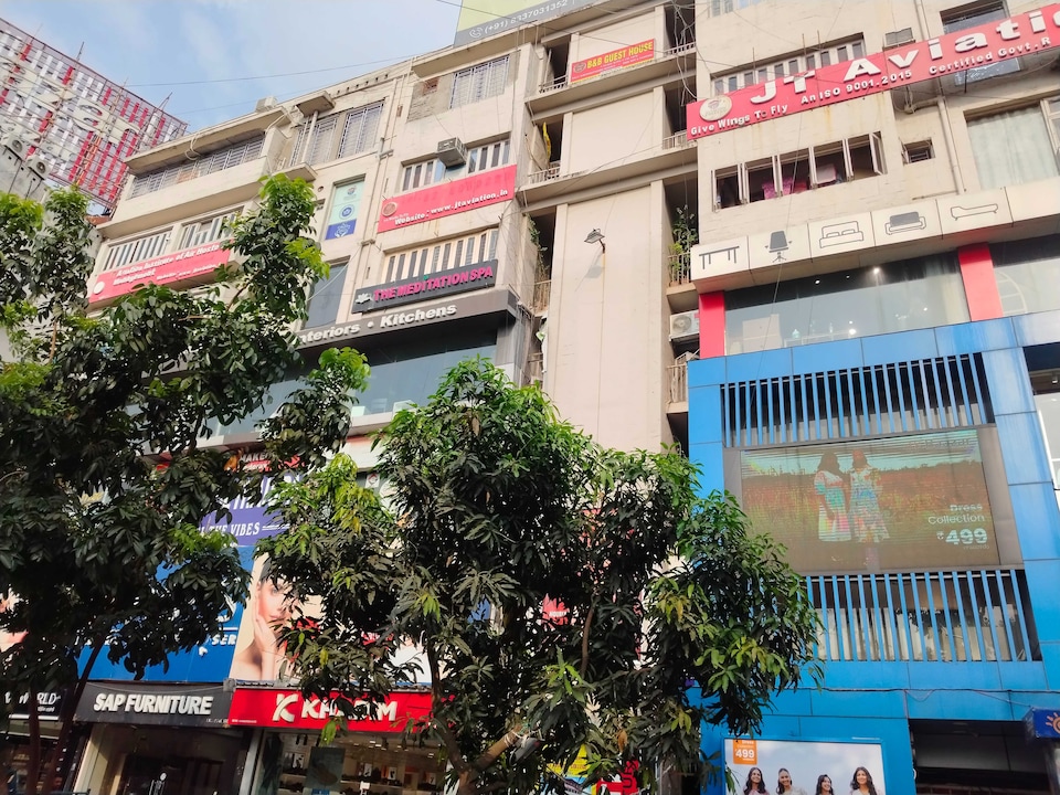 Hotel O B&B Guest House, VIP Road Kolkata, Kolkata