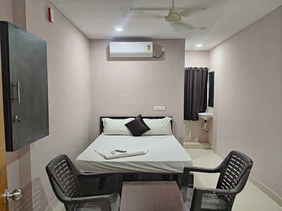 HOTEL O KMG GRAND, Uppal - Ghatkesar, Hyderabad