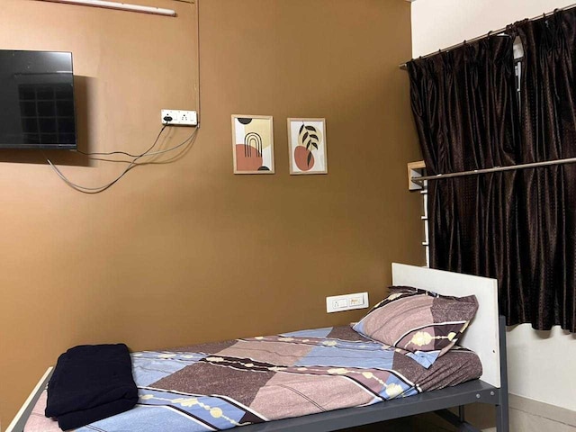 Spot ON Leo Stays Rooms