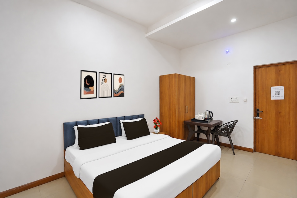 Hotel O Millions 24*7, Paschim Vihar Delhi, Delhi