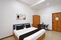 Hotel O Millions 24*7