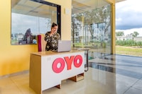 OYO 844664 Sarle Celebration