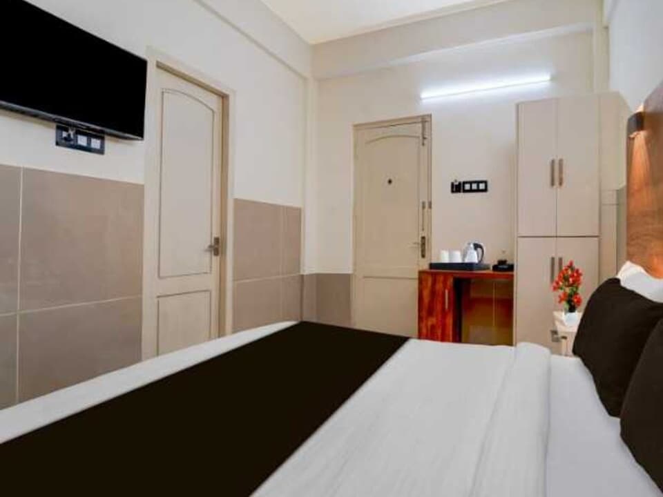 Hotel O Pondicherry Bus Terminal Formerly Babu Guest House, Pondicherry City Centre, Pondicherry