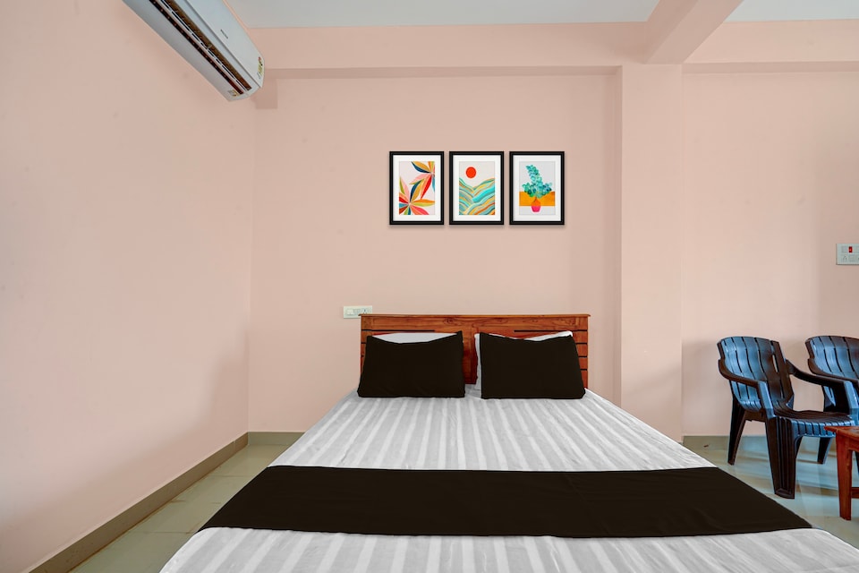 HOTEL O KSR GRAND , Chittoor, Chittoor