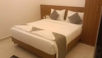 HOTEL O KSR GRAND 
