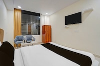 Townhouse Oak Sun City Mall Hisar