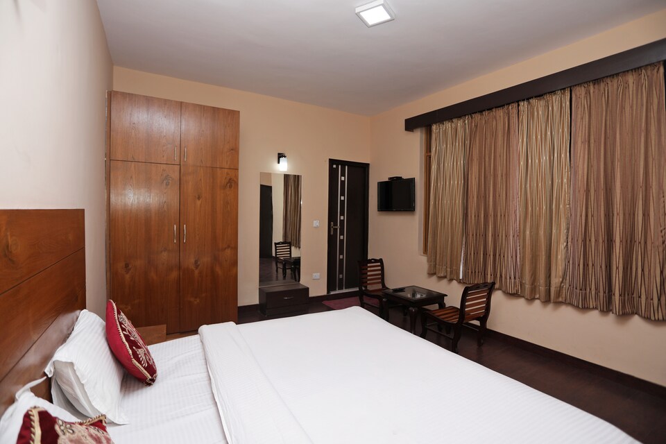 OYO Home 14321 Studio Mount View, Rohtang Highway, Manali