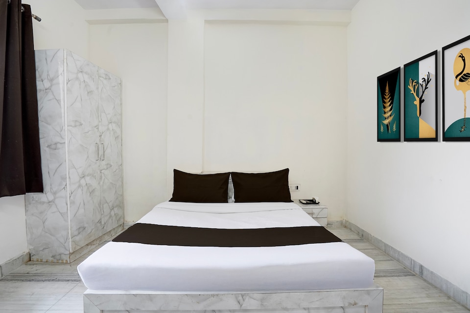 Hotel O Green Lotus Stays, Rohini Delhi, Delhi