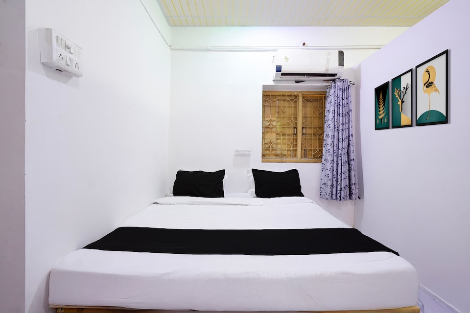 SPOT ON Dreamzz Inn, Bus Stand Nagpur, Nagpur