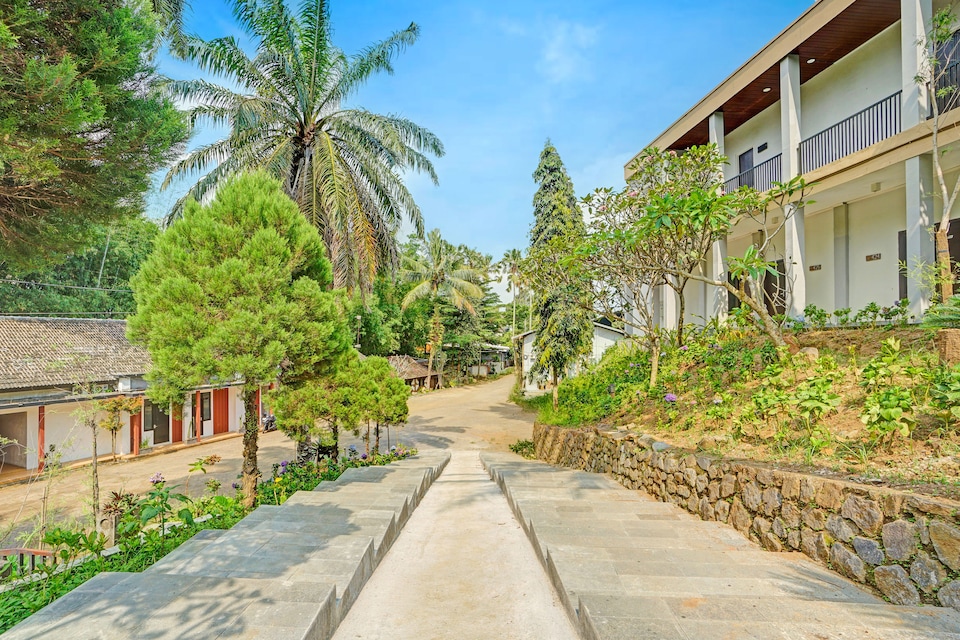 Collection O Bwalk Hotel Malang, Malang Kota, Malang