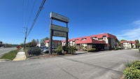 Tacoma Port Inn Fife I-5