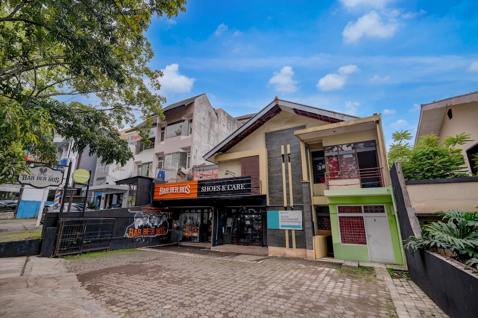 Dancenter De Sun Pasteur Guest House, Bandung, Bandung