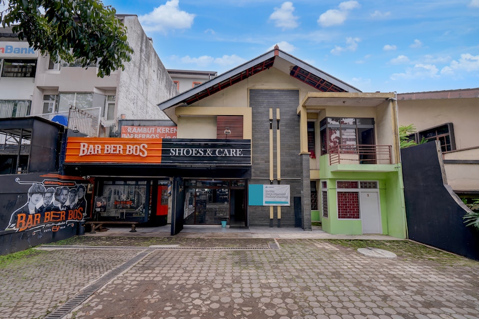 Dancenter De Sun Pasteur Guest House, Bandung, Bandung