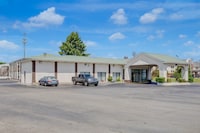 Travel Inn Lebanon Nashville Near I-40
