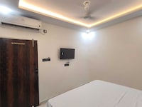 HOTEL O YASH ROYAL INN