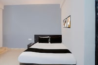 SPOT ON Hotel Regal Aura Inn Indore